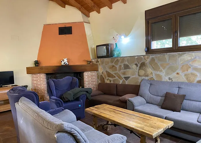 Villa Higueras y Olivos Candeleda